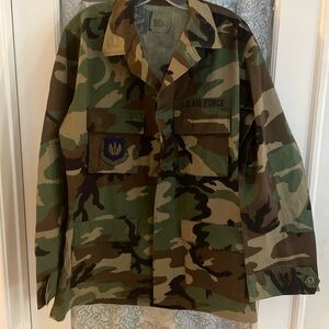 Military Camouflage Jacket/Shirt Medium/Long